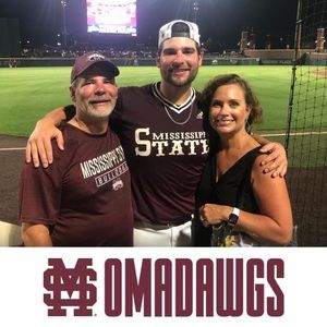 Meet your Posher, Leigh